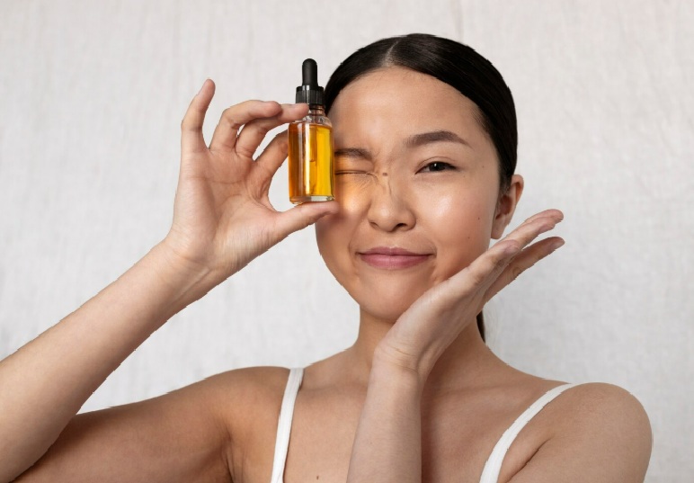 Skincare serum for glowing skin